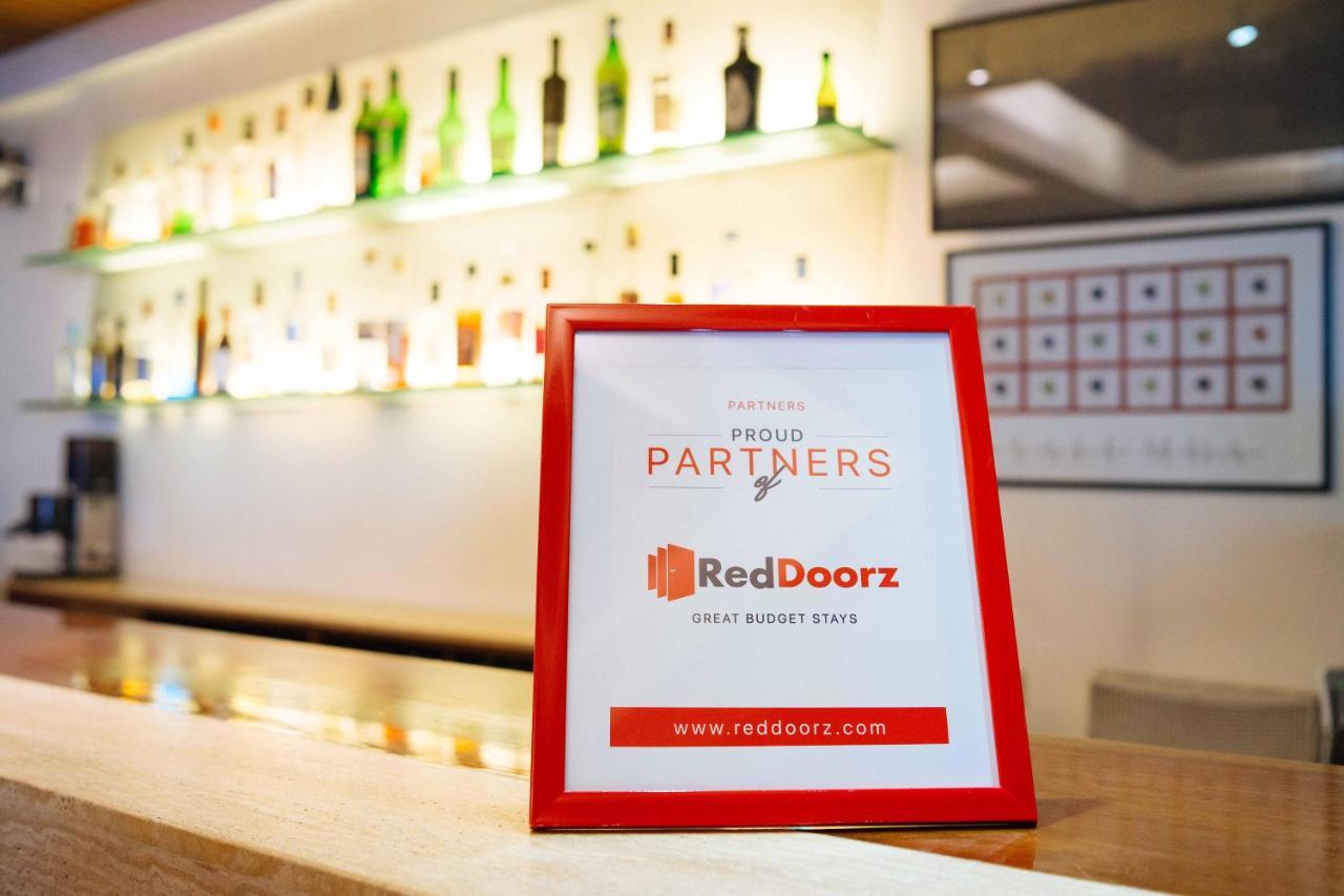 Reddoorz Plus Near Naia Expressway Pasay Esterno foto