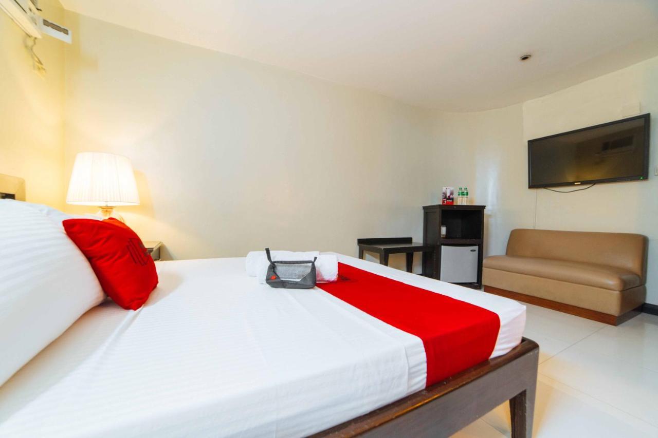 Reddoorz Plus Near Naia Expressway Pasay Esterno foto